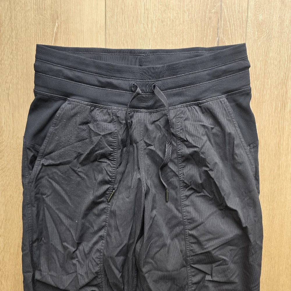 Lululemon Dance Studio Mid Rise Jogger Full Length Black Night Square Dot